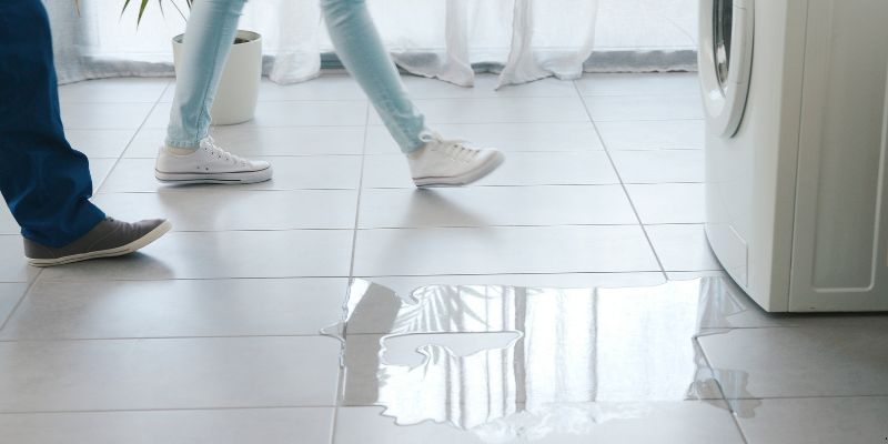Máquina de Lavar Vazando Água Quando Enche em Blumenau: Confira 6 Dicas